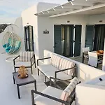 Дом отдыха Lily Mykonos